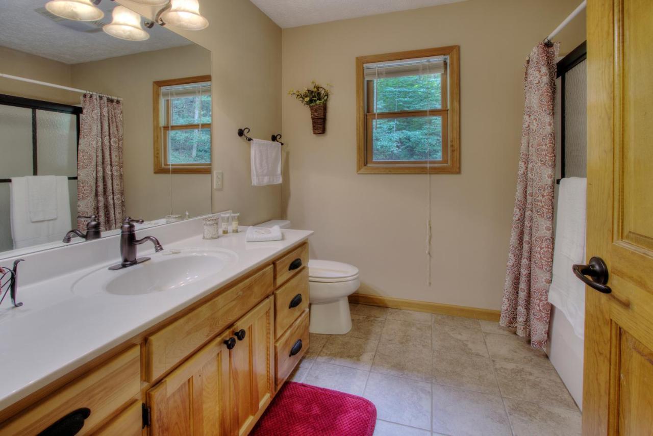 Gorgeous "Country Roads" By Honeybearcabins 4Br 4Ba, Next To Pool, Easy Drive, Main Strip Location! Pigeon Forge Buitenkant foto