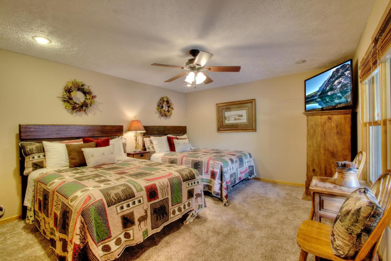 Gorgeous "Country Roads" By Honeybearcabins 4Br 4Ba, Next To Pool, Easy Drive, Main Strip Location! Pigeon Forge Buitenkant foto